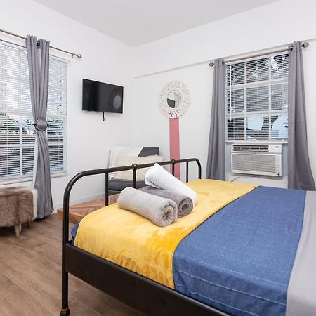 Studio With Backyard - Heart Of Midtown - Wynwood Apartment Miami Exterior photo